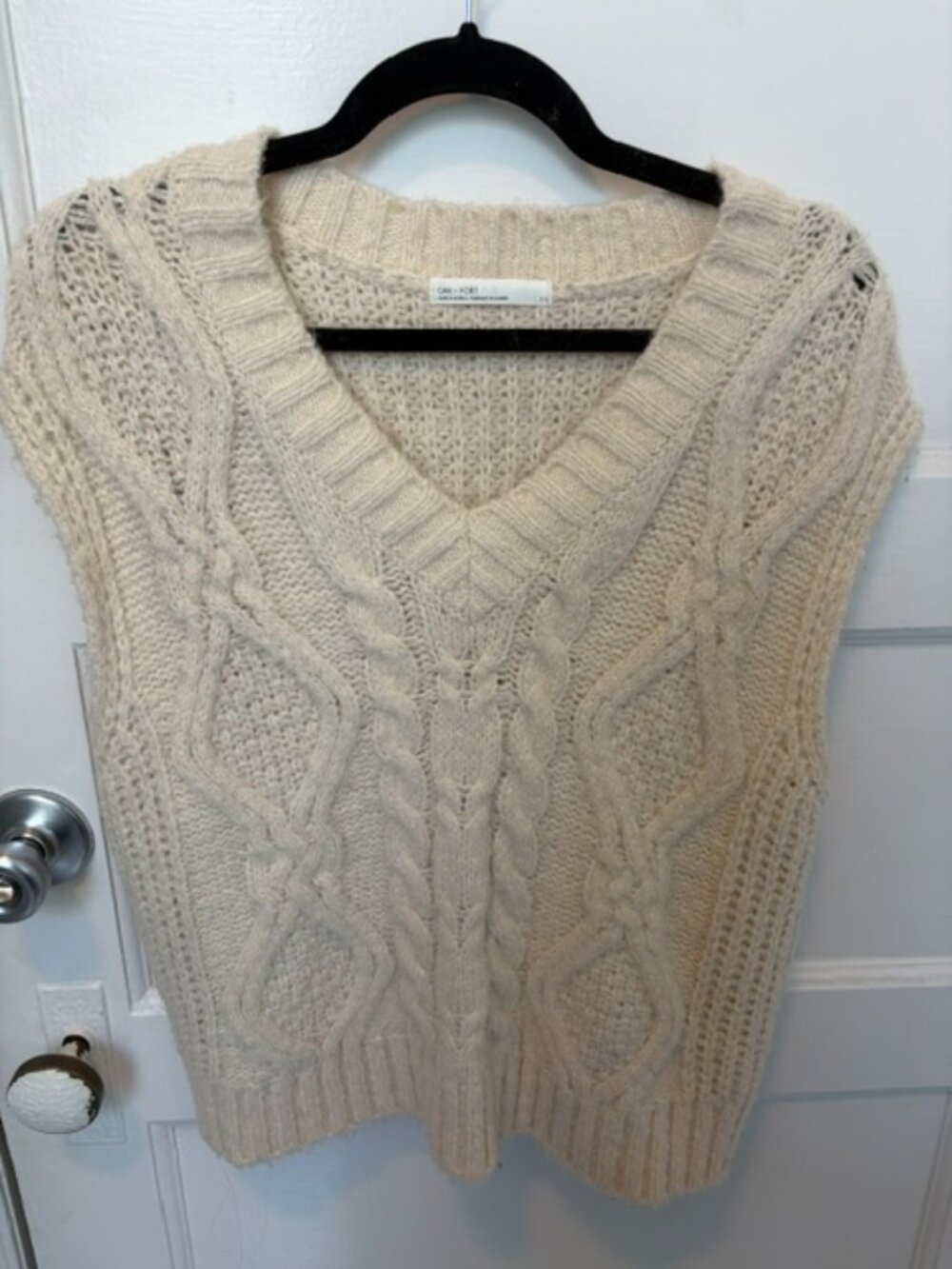 OAK + FORT | Cream Oversized Cable Knit V-Neck Sweater Vest